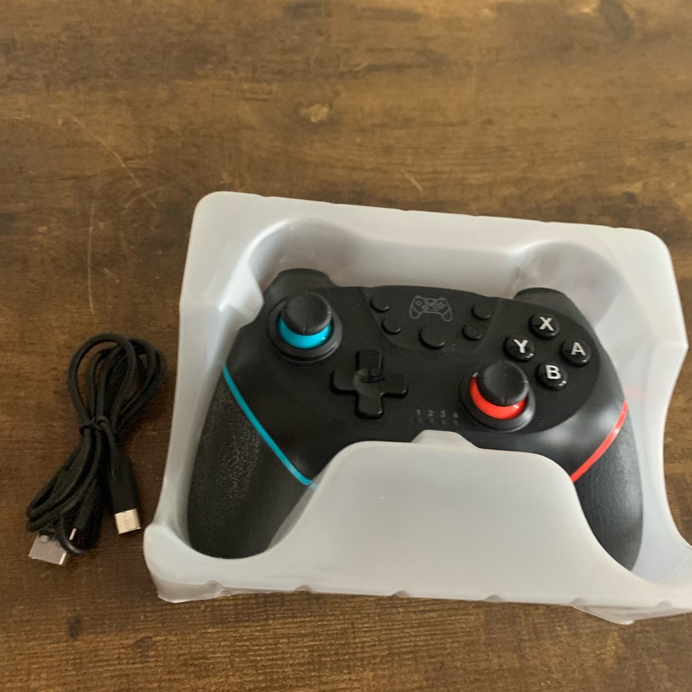 Controller - Picture 5 of 5